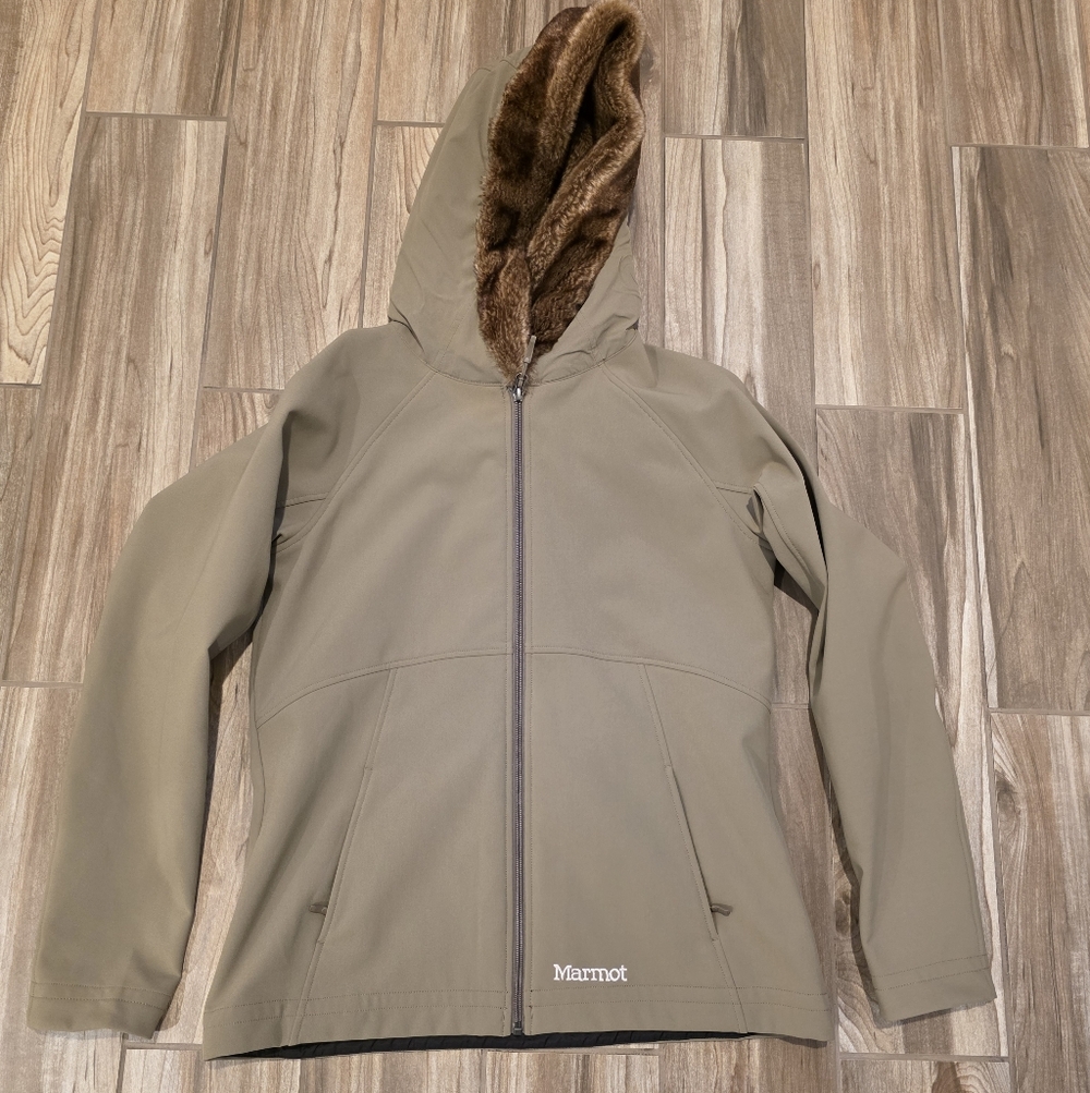 Marmot Womens Softshell Hooded Jacket.